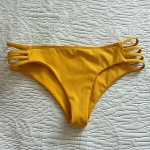 Brand new! Never wear before.